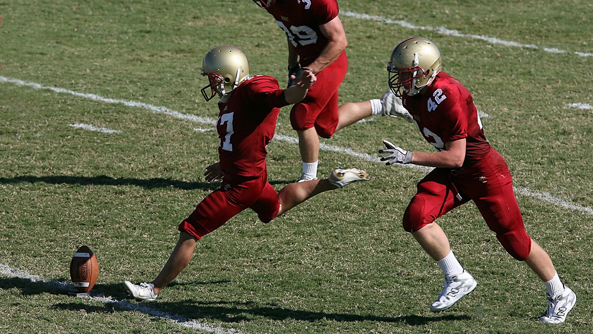 中国足球青训项目拓展进校园足球计划，中国足球青训体系现状